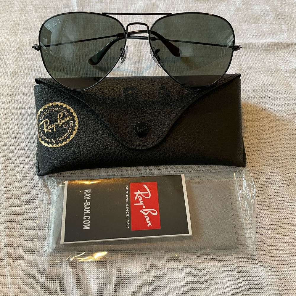 NEW Ray Ban black polarized aviator sunglasses size 58